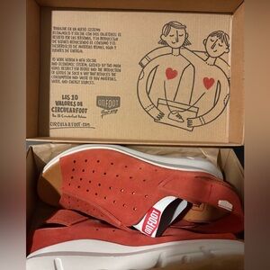 On Foot Red Slingback Sandals